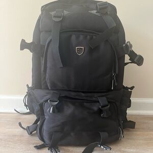 Black Digital Camera Backpack